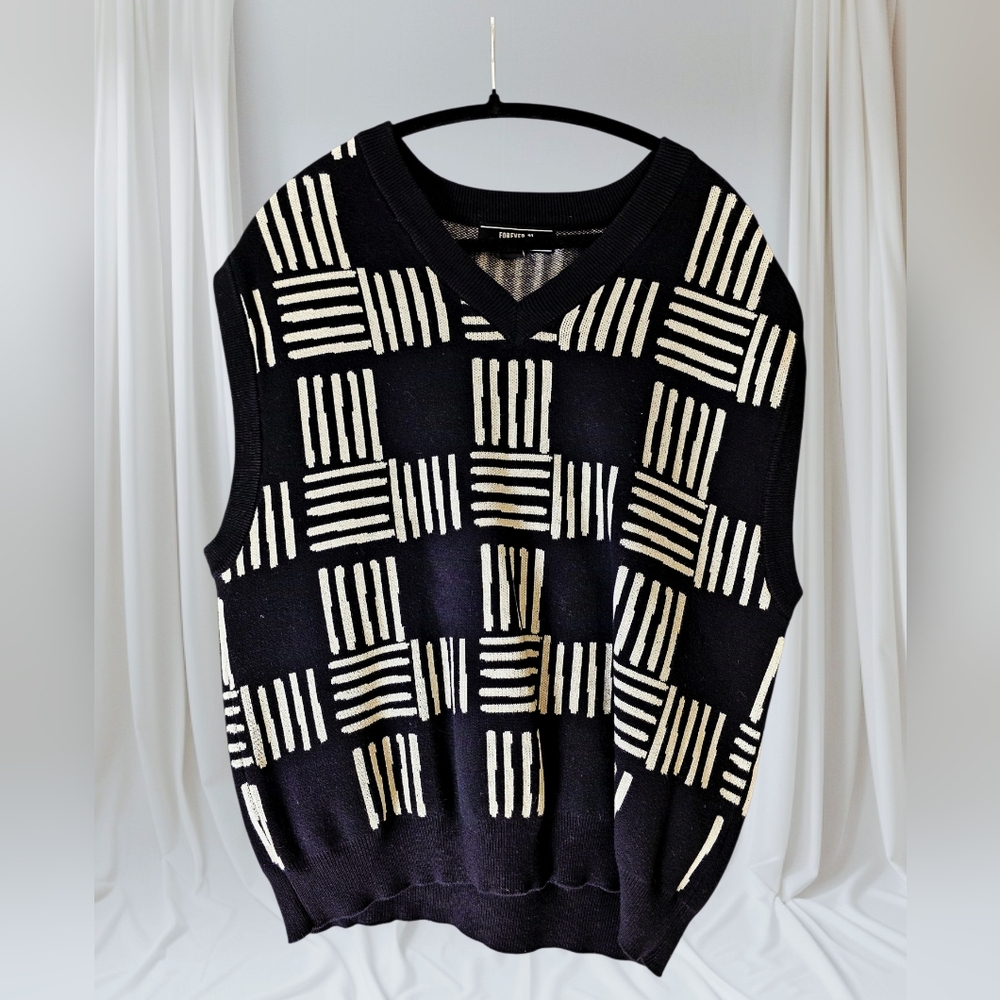 Forever 21 Black and White V-Neck Sweater Vest